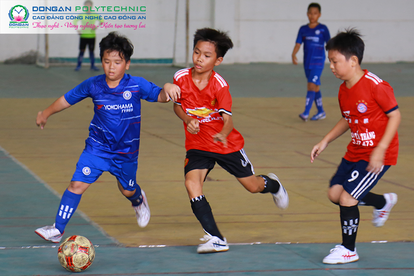 Giải bóng đá nhi đồng thị xã Dĩ An năm 2019 tại Trường Cao đẳng Công nghệ cao Đồng An (DAP)
