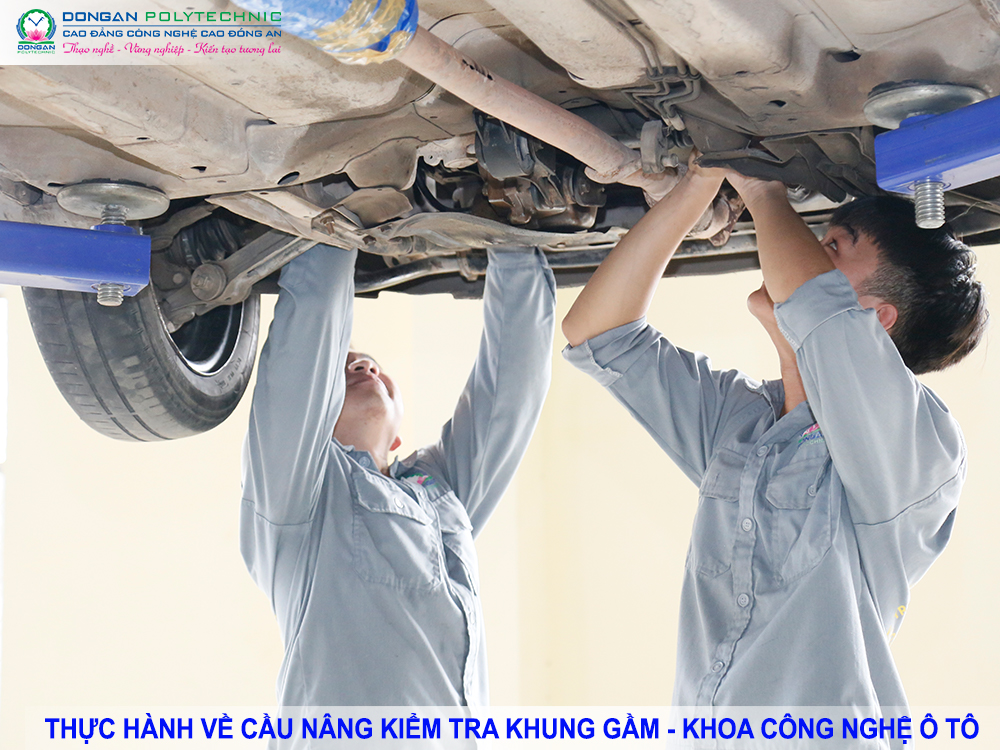 1/kiem-tra-khung-gam-xe_01062019115125210_cuf0kpfg.5ly.jpg