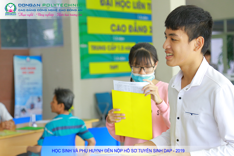 1/tuyensinh2_23052019094410736_mzftsigt.e44.png